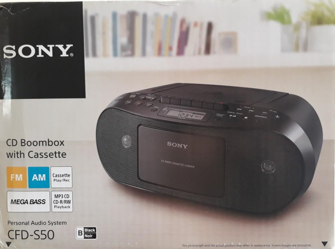  Sony CFDS50 Portable CD, Cassette & AM/FM Radio Boombox :  Electronics
