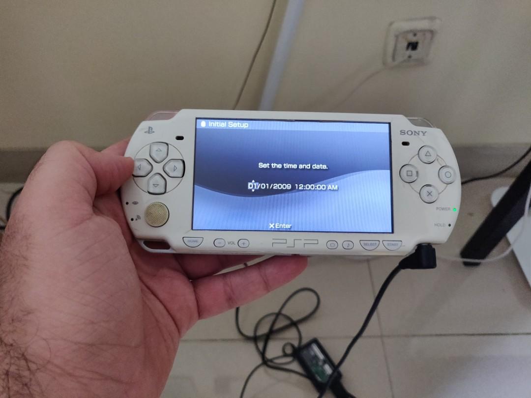 Sony PSP Slim \u0026 Lite, Elektronik, Lainnya di Carousell