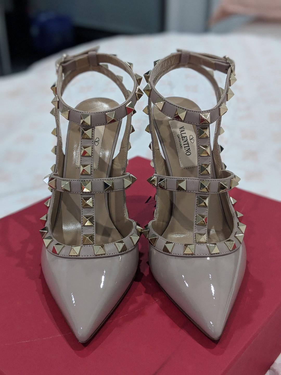 valentino rockstud pumps poudre