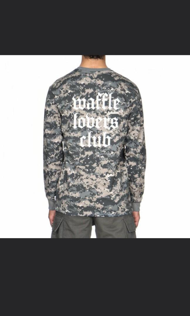 vans camo long sleeve