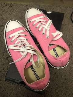 Pink Converse All Star