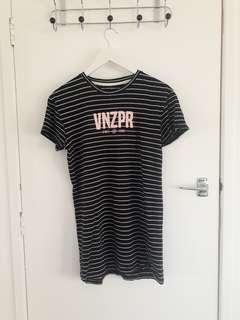 VonZipper T-shirt Dress