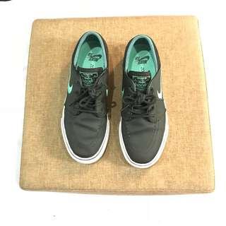 janoski tiffany v2