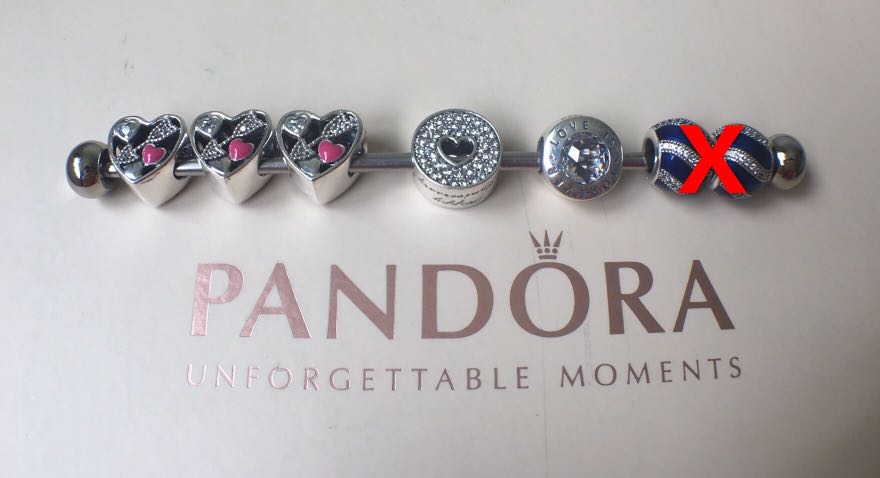 Pandora love discount struck charm