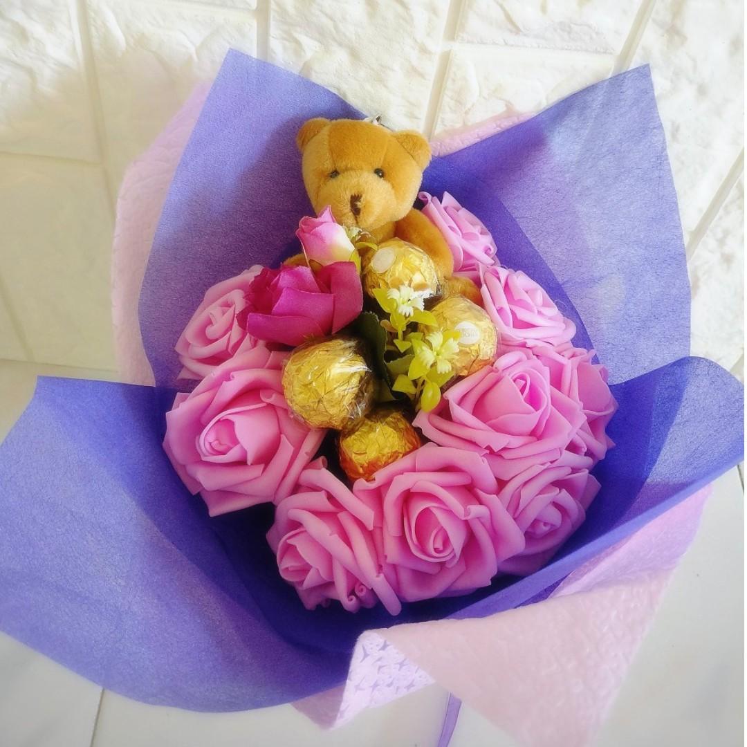 One N Only Cute Teddy Bear Plushies Pink Roses Ferrero Rocher Bouquet Gift Box Flower For Valentine S Day Birthday Anniversary Gifts Gardening Flowers Bouquets On Carousell