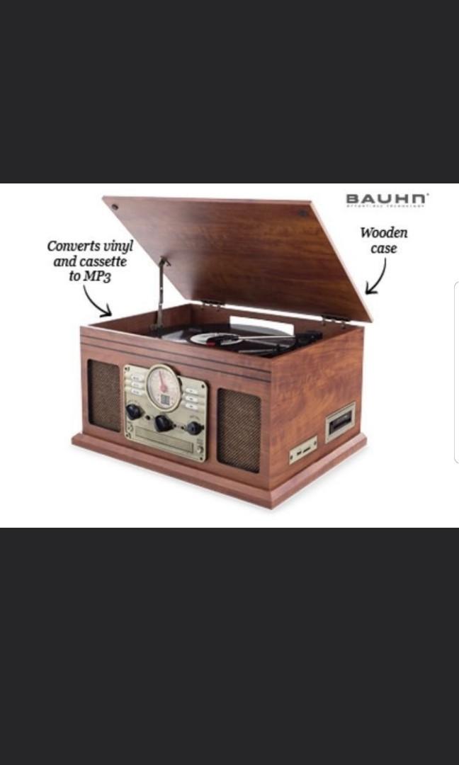Bauhn Travel in Time Broadway Market > Retro Full Size Turntable (with