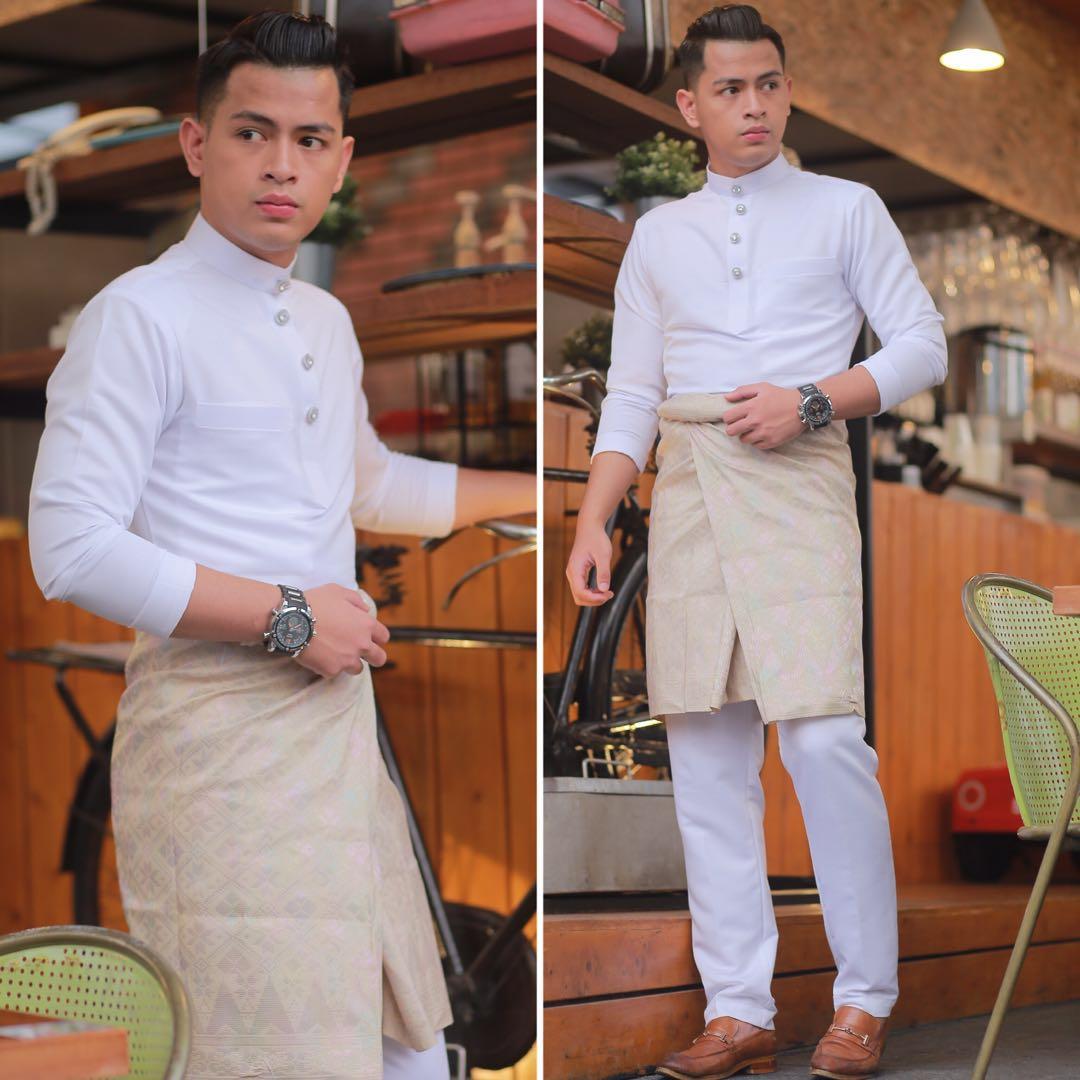 Baju Melayu Slim Fit Men S Fashion Clothes Tops On Carousell