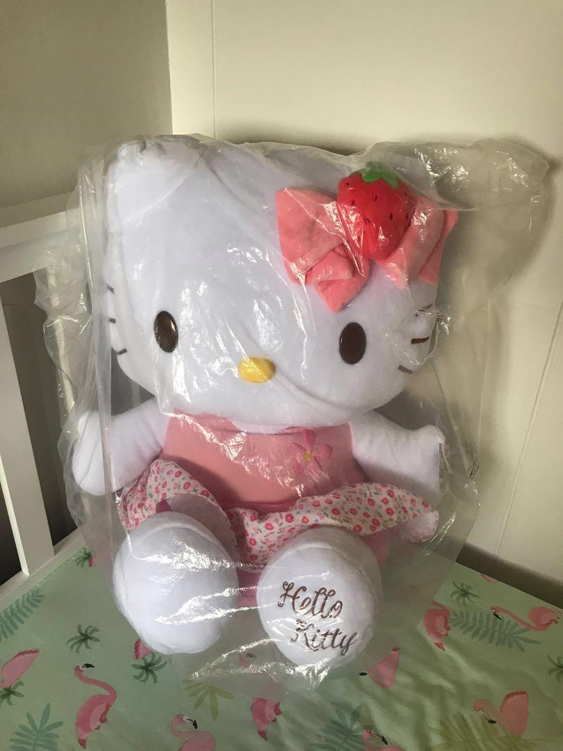 big hello kitty soft toy
