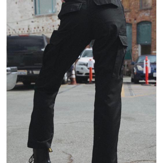 Piper deals worker pants