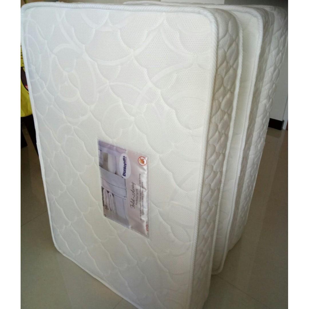 Dunlopillo Pocketed Spring Mattress Foldable 3 Fold Furniture