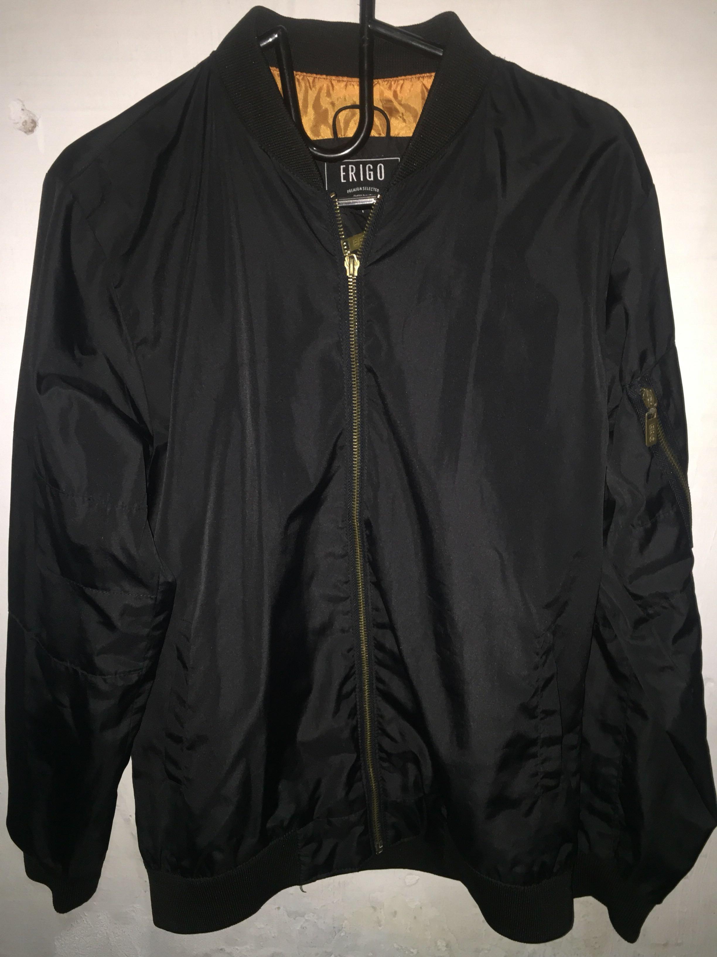 Erigo Jacket Bomber Fesyen Pria Pakaian Atasan Di Carousell
