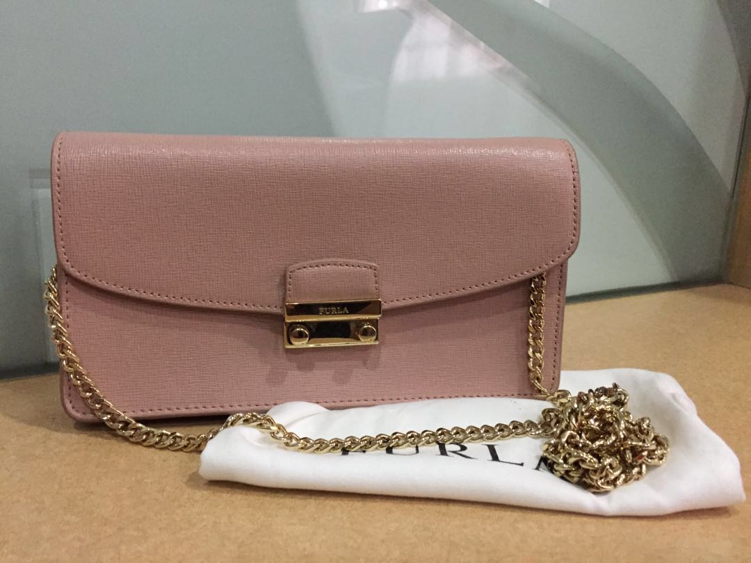Furla cheap metropolis wallet