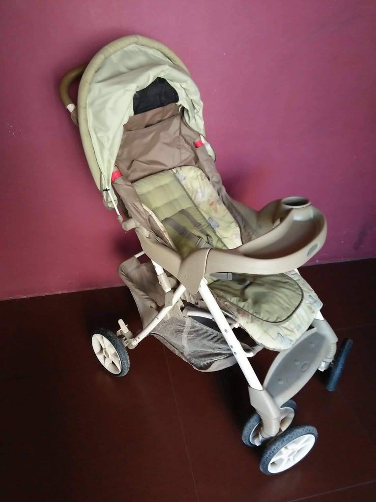 GRACO Disney Stroller Limited edition winnie the pooh with free