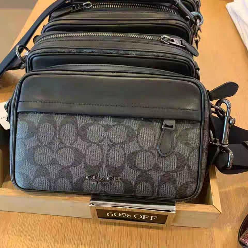 coach graham crossbody in signature canvas