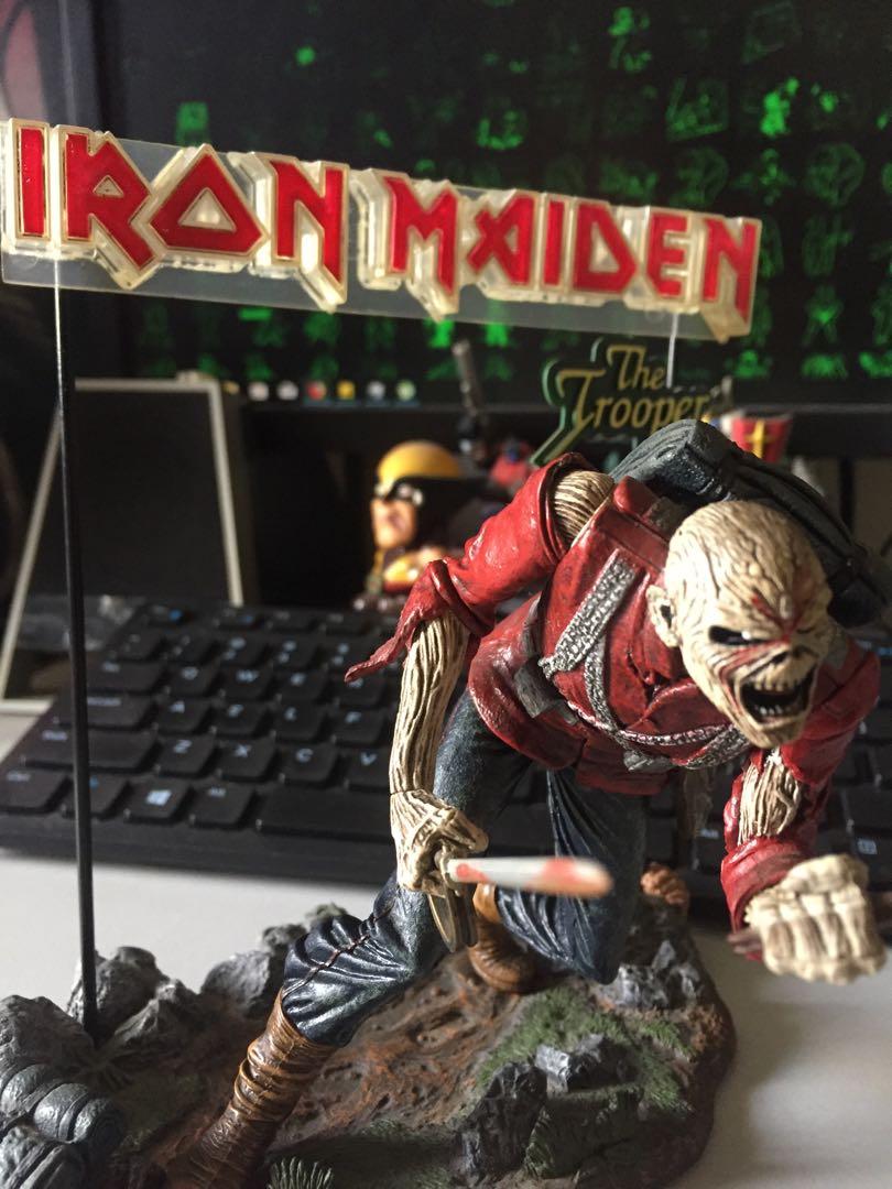 IRON MAIDEN Eddie the Trooper 6 Diorama by McFarlane Hobbies