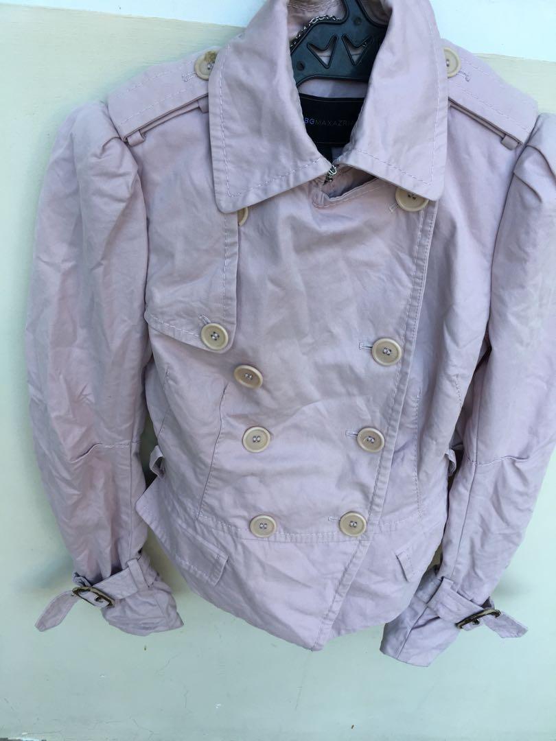 LIGHT PINK BCBG JACKET (Category: Coats, Jackets and Outerwear) located in Cebu City. Submitted by mariakc (Listing ID 222623407, Image 2). Description: .