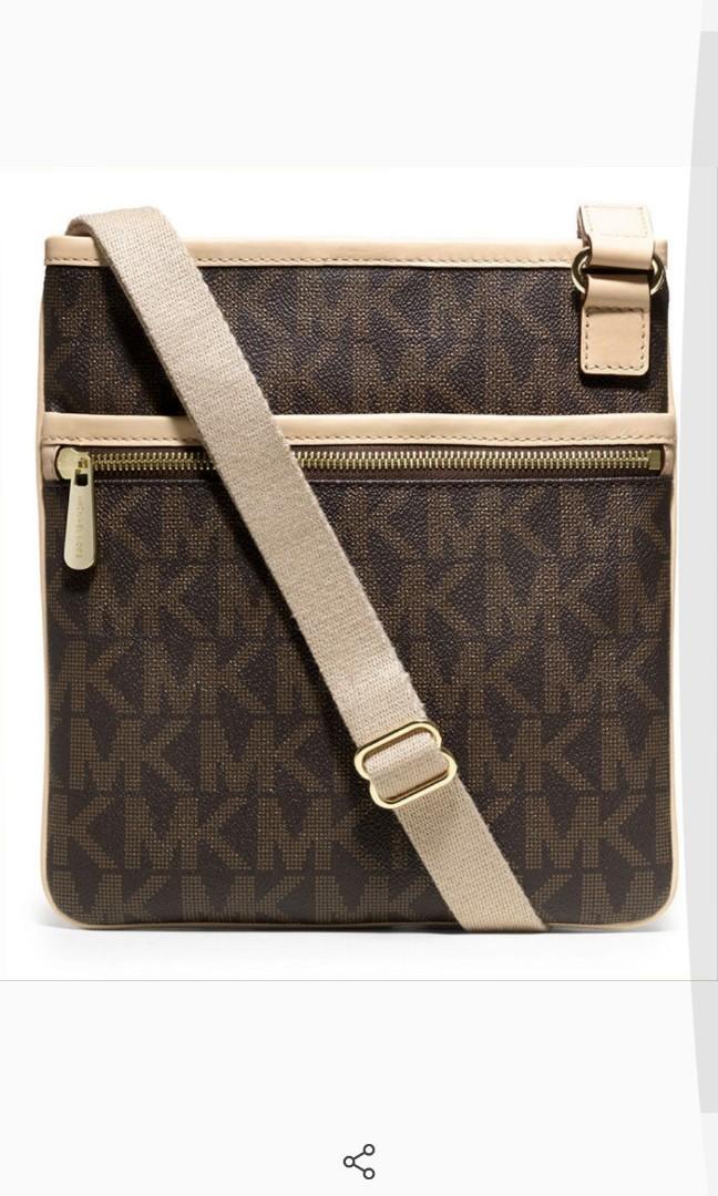 michael kors jet set item brown