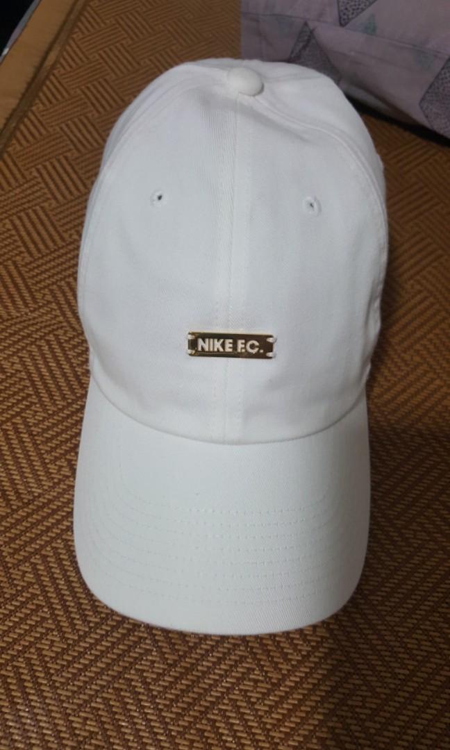 nike white caps online