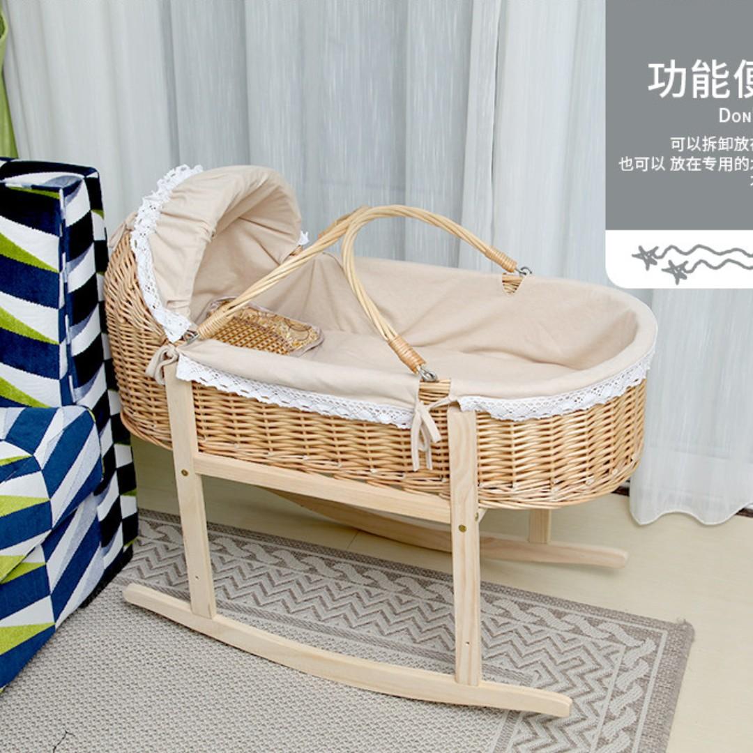 baby bassinet and crib