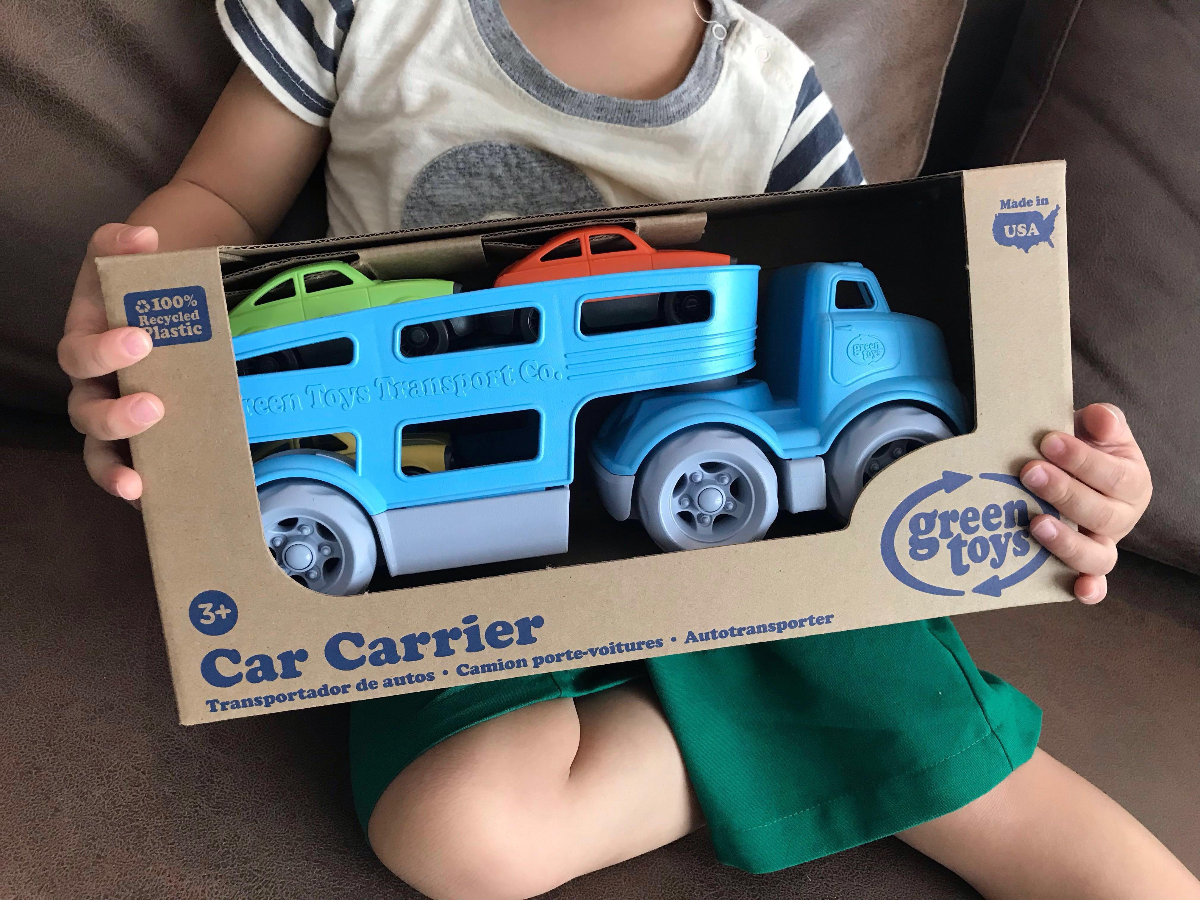 green toys car carrier vehicle set toy