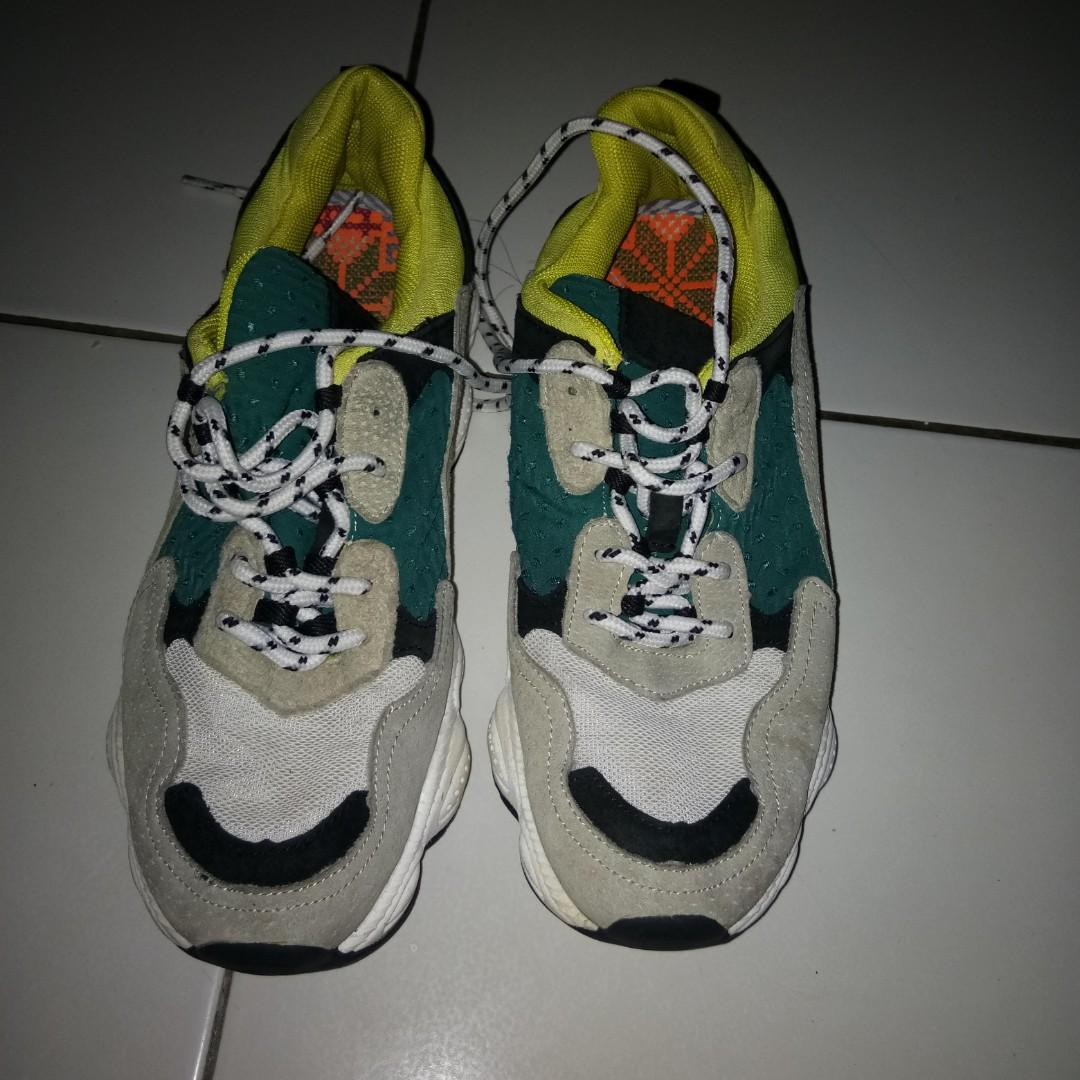 Sepatu Balenciaga Fesyen Wanita Sepatu Di Carousell