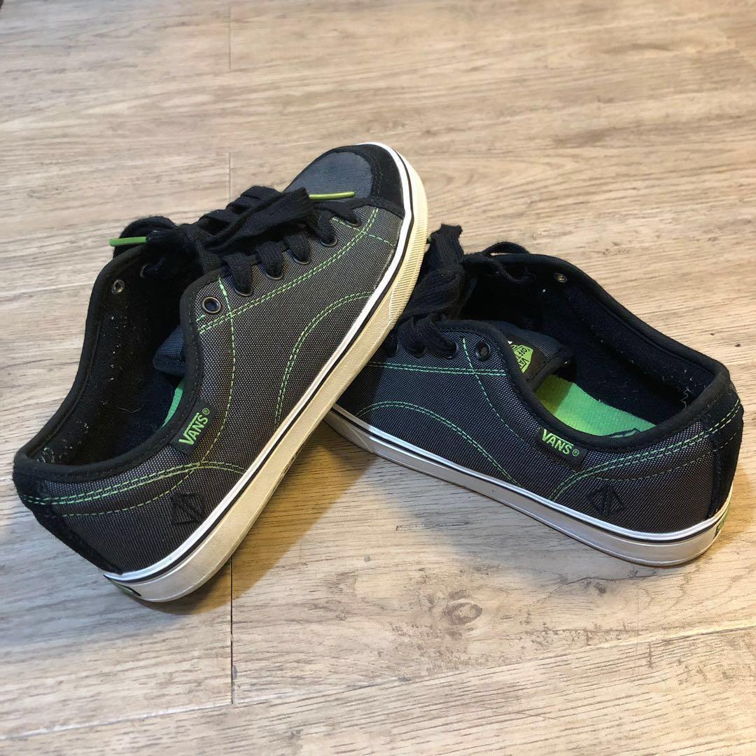 Vans Dollin in Neon Green Black