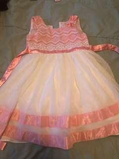 Girls dress