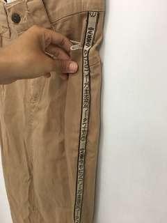 brown skirt