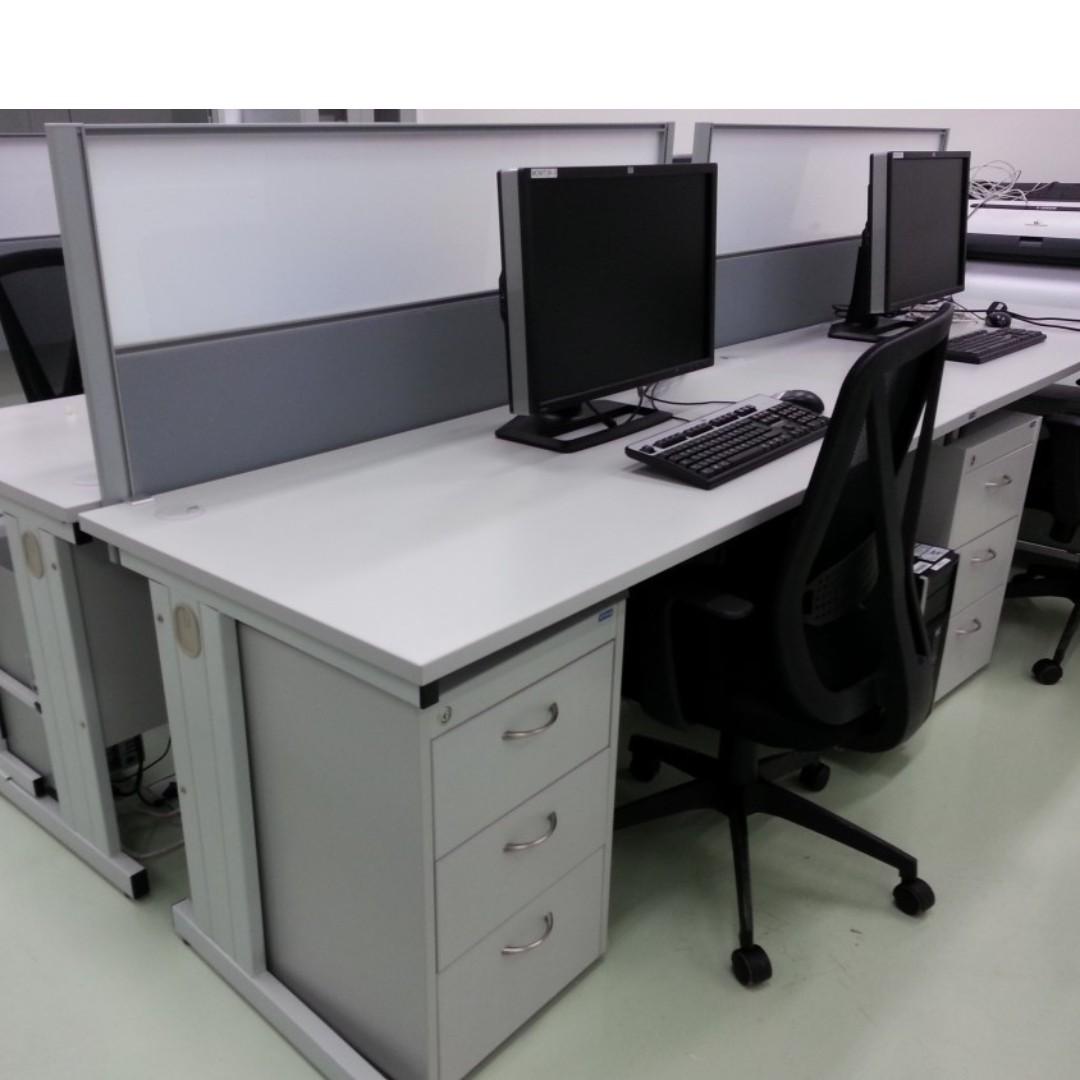 2nd hand computer desk for sale original price 240
