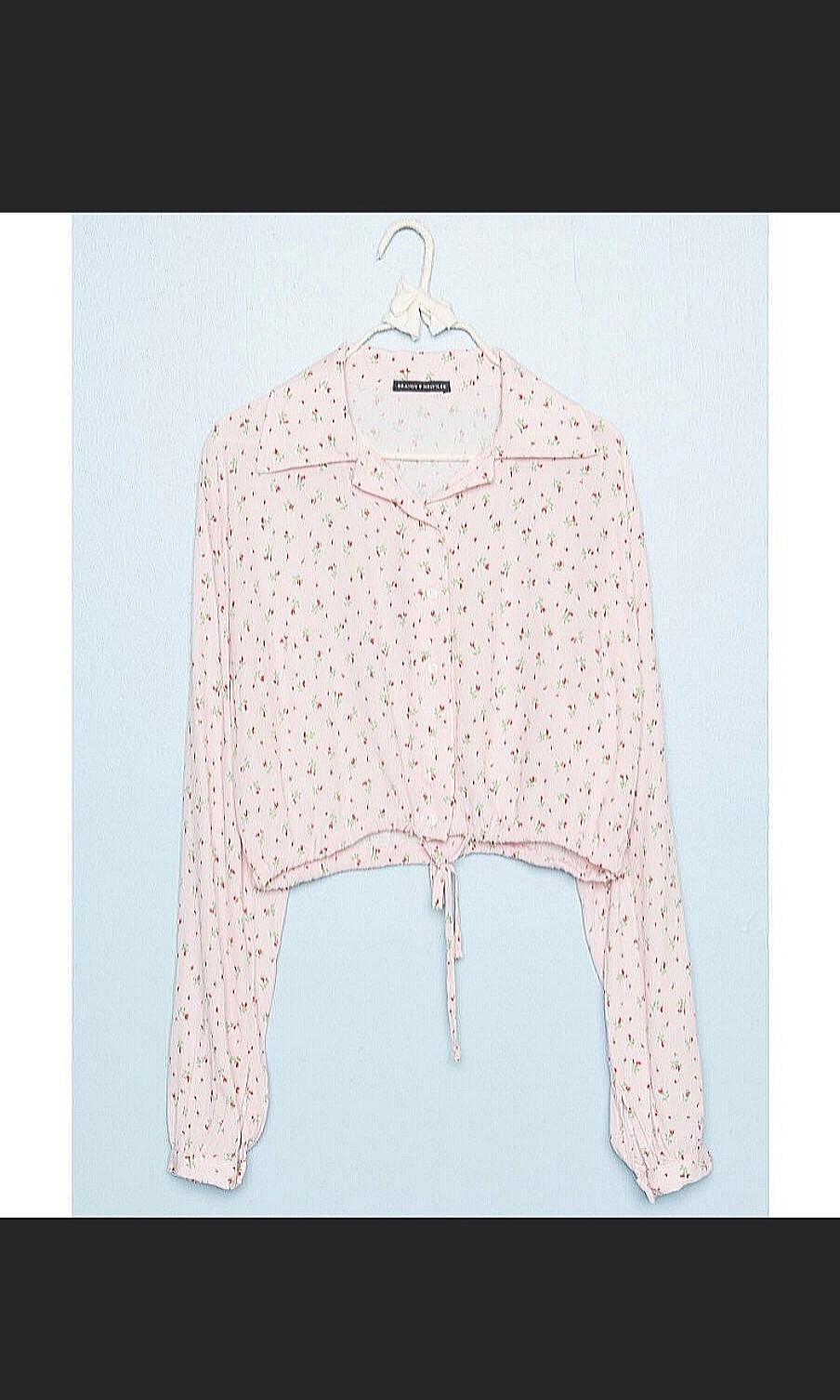 BNWT Brandy melville pink red roses floral lenny long sleeve