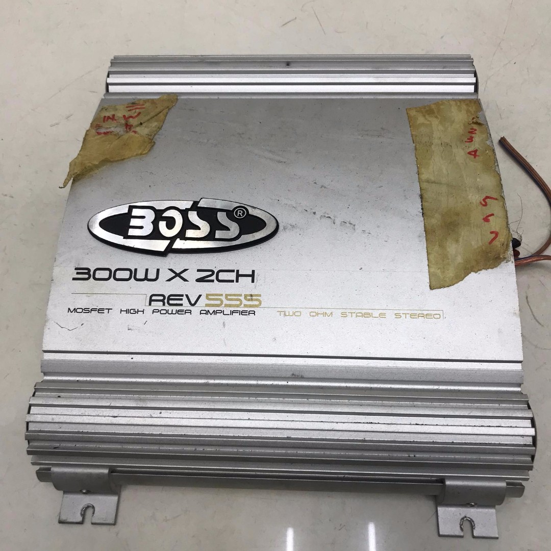 Boss Rev555 Amplifier Rs2 Car Accessories Accessories On Carousell