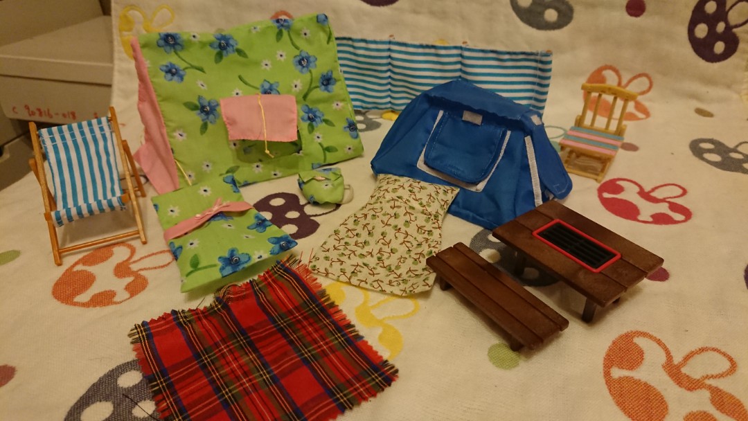 sylvanian families camping