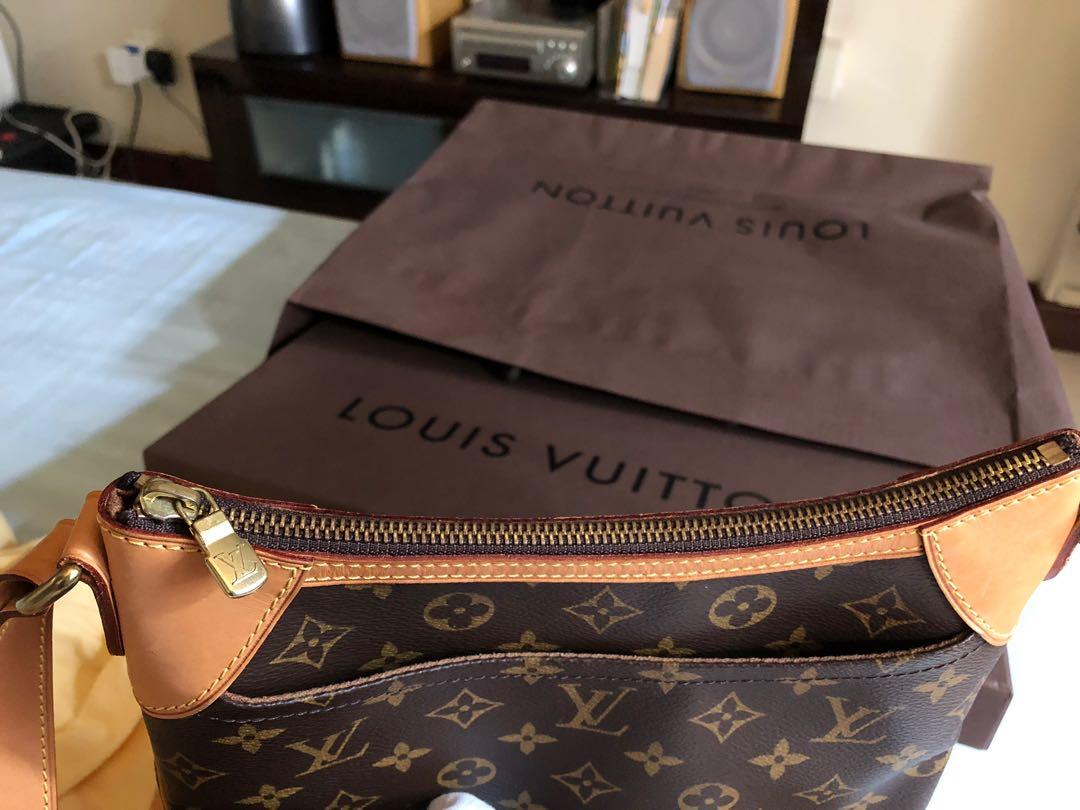 Louis-Vuitton-Monogram-Odeon-PM-Shoulder-Bag-M56390 – dct