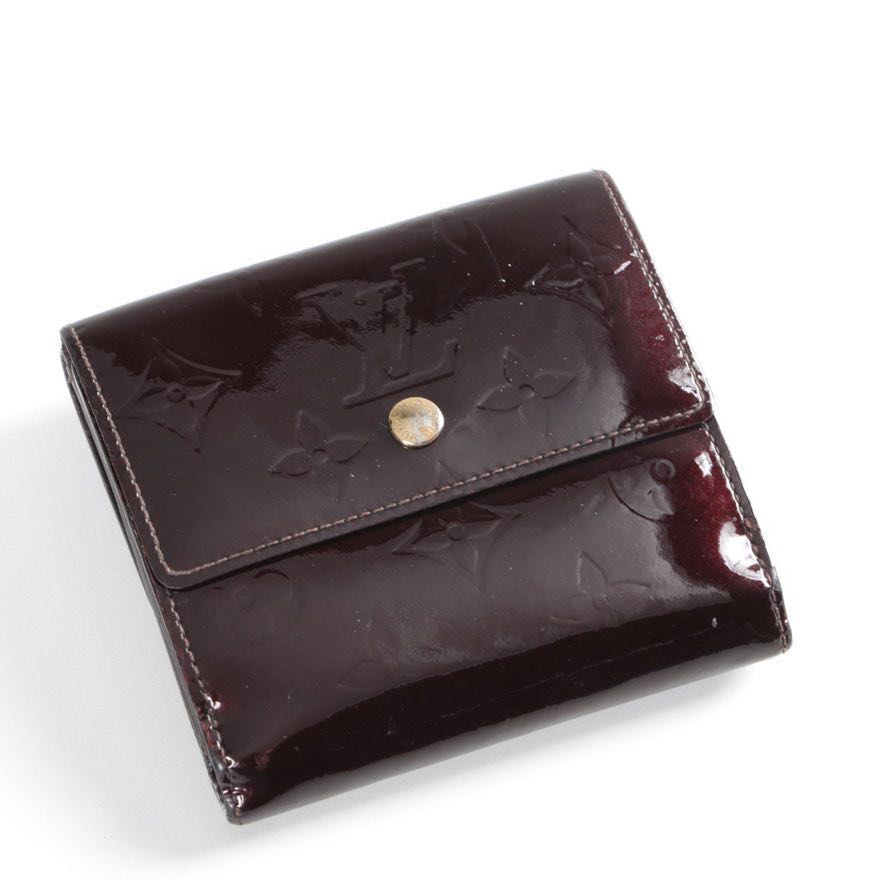 Louis Vuitton Vernis Elise Carte De Viste Burgundy Bi-Fold Wallet