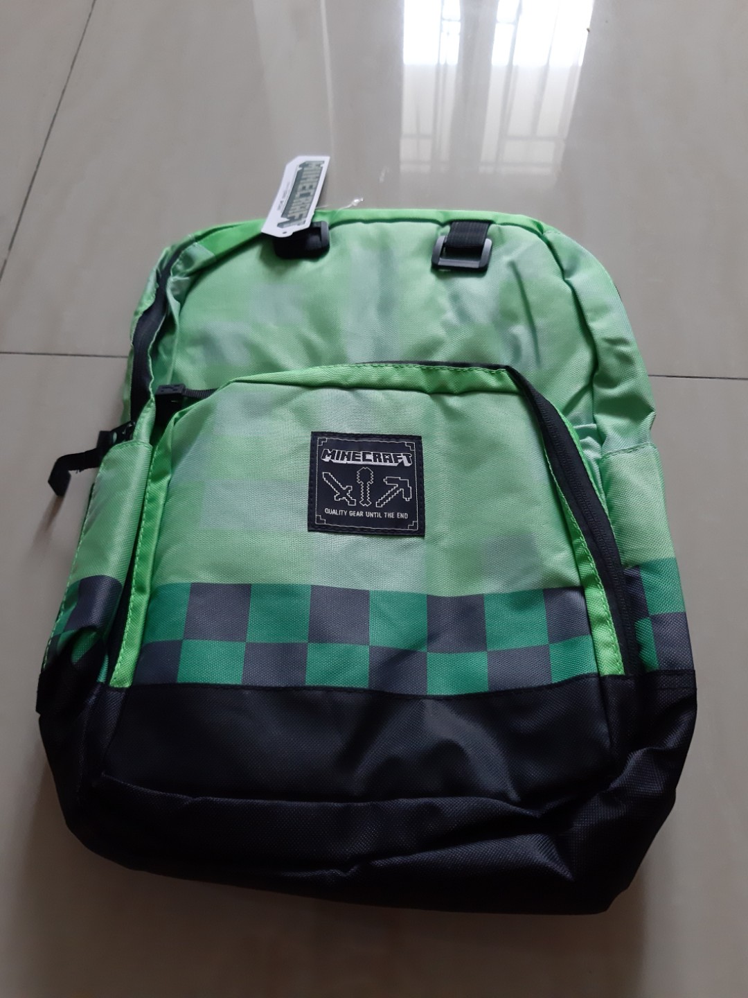 Minecraft Backpack by Mojang Jinx, Fesyen Pria, Tas & Dompet , Ransel