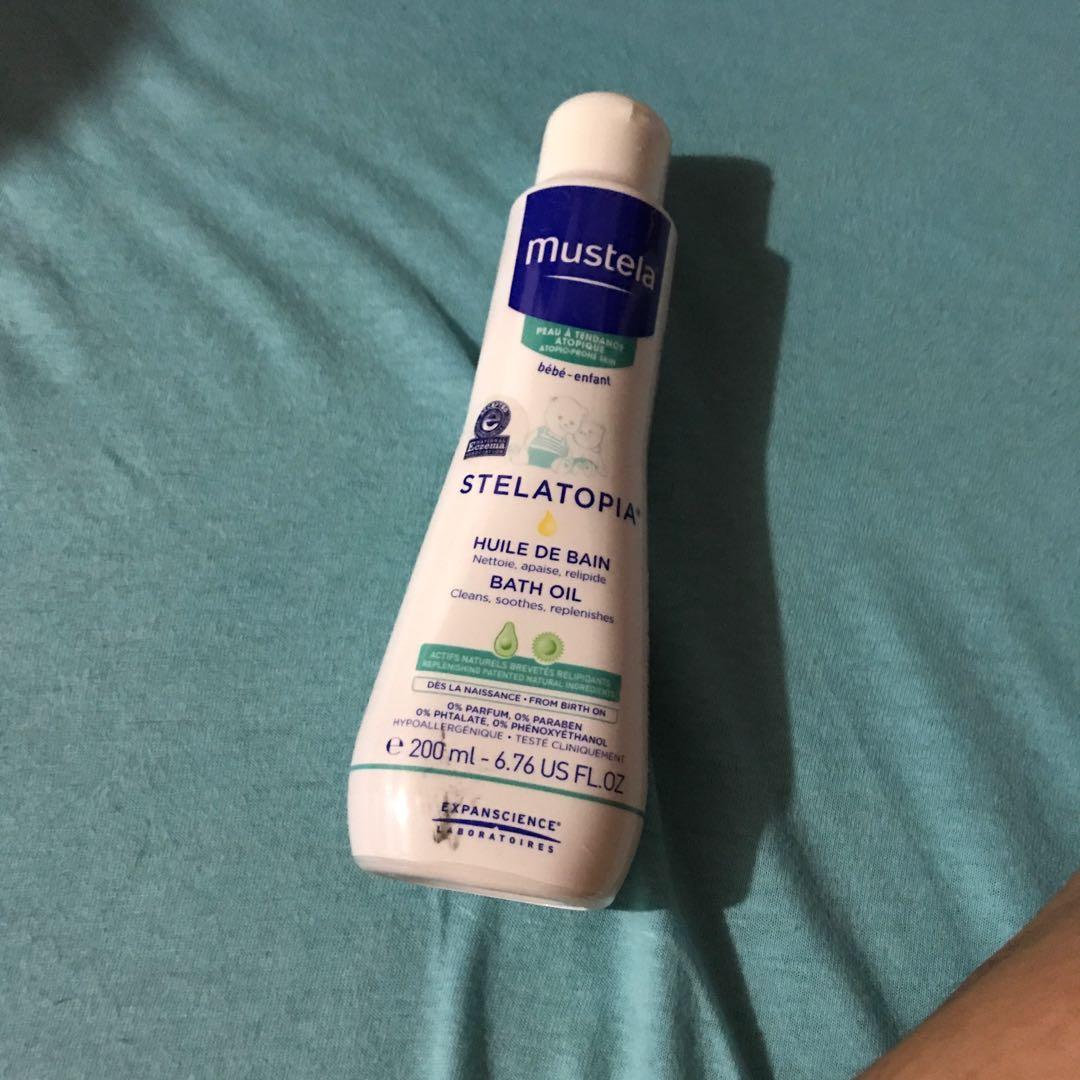 mustela bath oil
