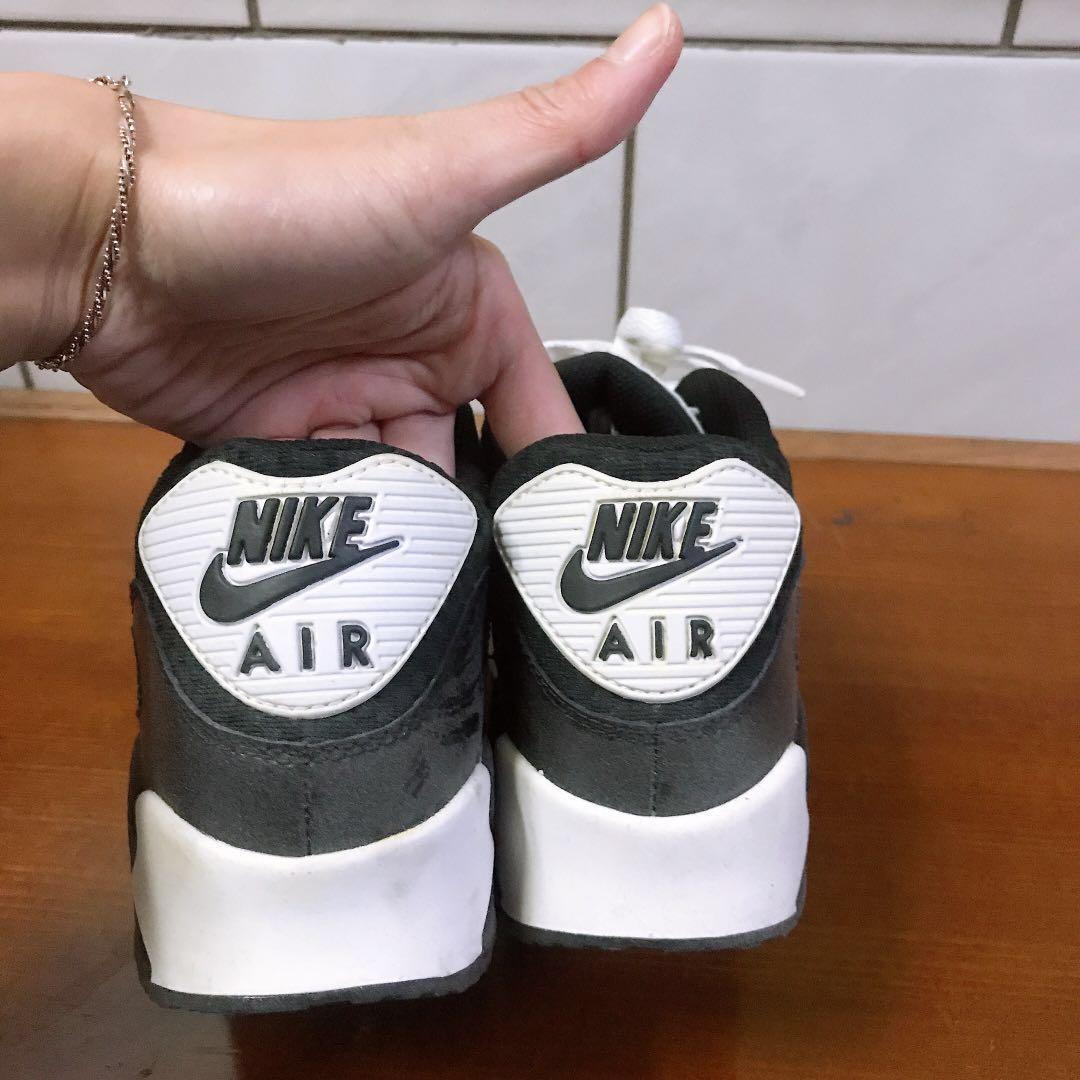 Nike air max黑白陰陽鞋