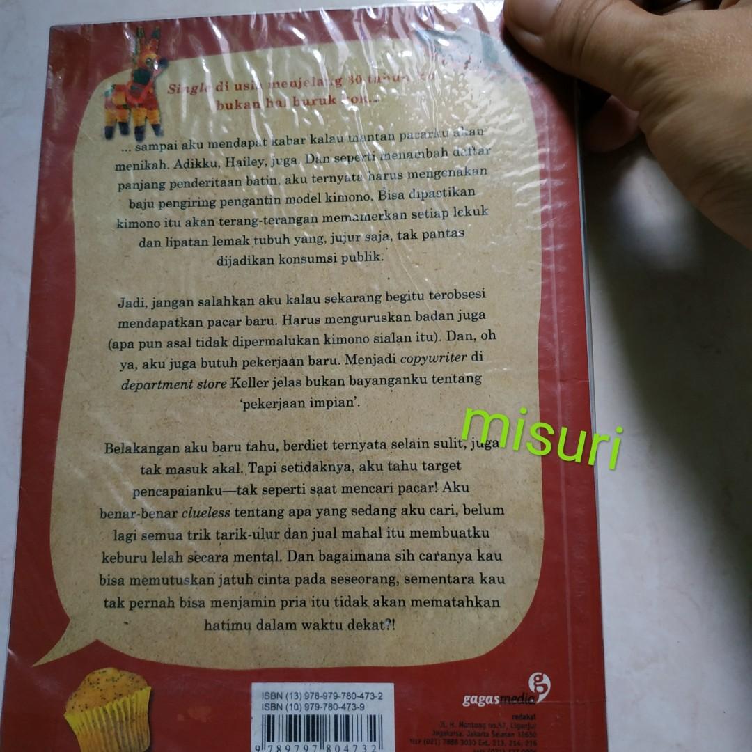 Novel Terjemahan Jeniffer Johnson Is Sick Of Being Single Buku Alat Tulis Majalah Lainnya Di Carousell