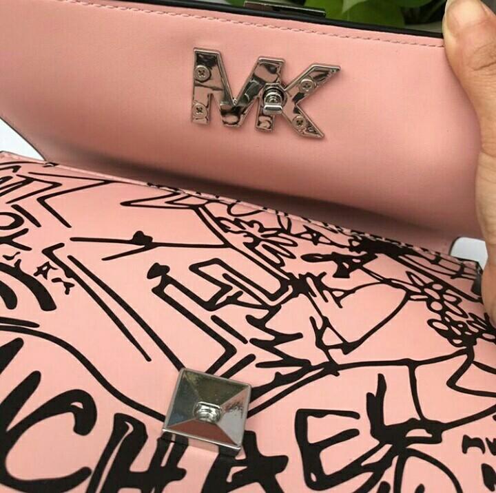 Michael kors mott graffiti online