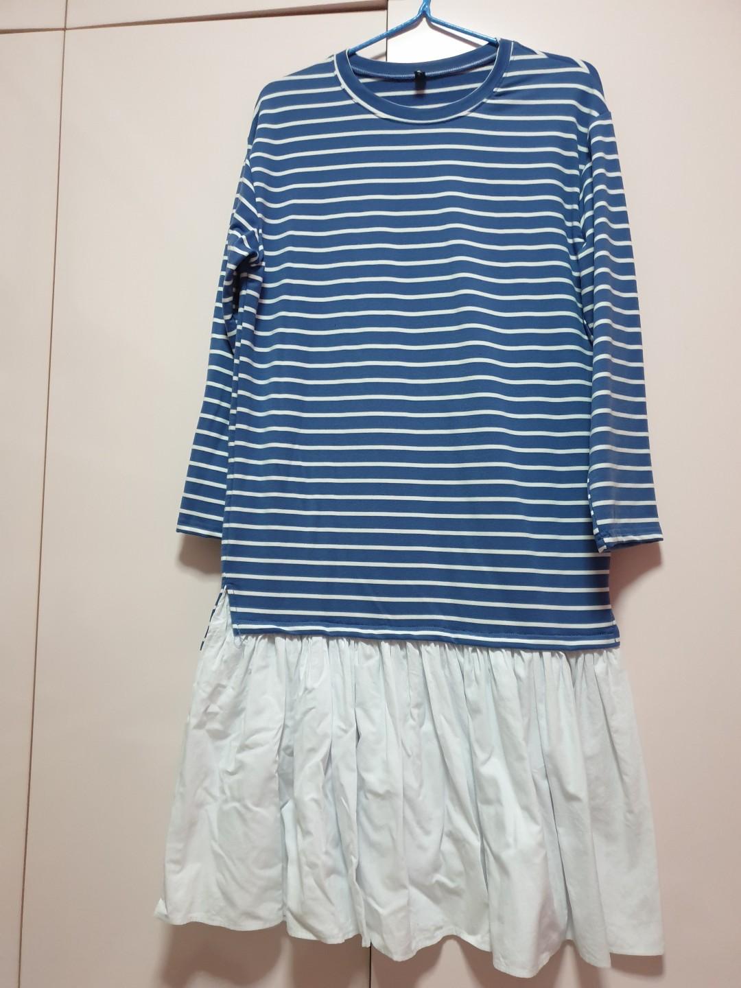 t shirt with ruffle bottom