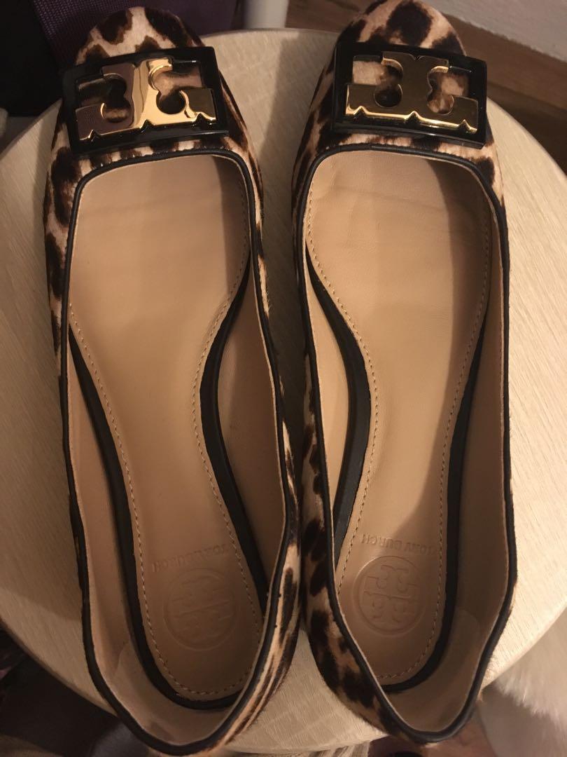 tory burch chelsea heeled ballet flat