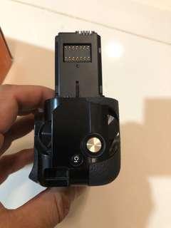 Sony VG-C1EM (7R , 7)Vertical grip