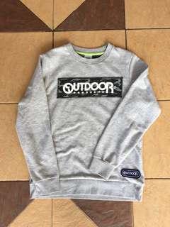 Outdoor product sweatshirt