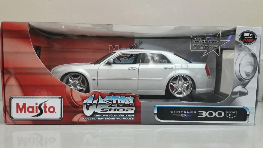 1 18 Maisto Custom Shop Chrysler 300C Hemi Hobbies Toys