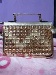 Tas Pesta Gold