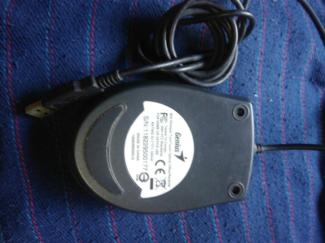 2aa/2aaa Battery USB Charger (Category: Chargers) located in Pasig City. Submitted by samotsari.store (Listing ID 222943429, Image 3). Description: Branded Genius brand, good for travel, can charge 2AA/2AAA batteries.