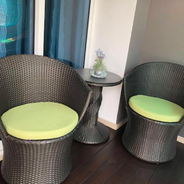 Natural Living Outdoor Furniture 360 Degree Spiral Chair With Granite Top Table Furniture Others On Carousell