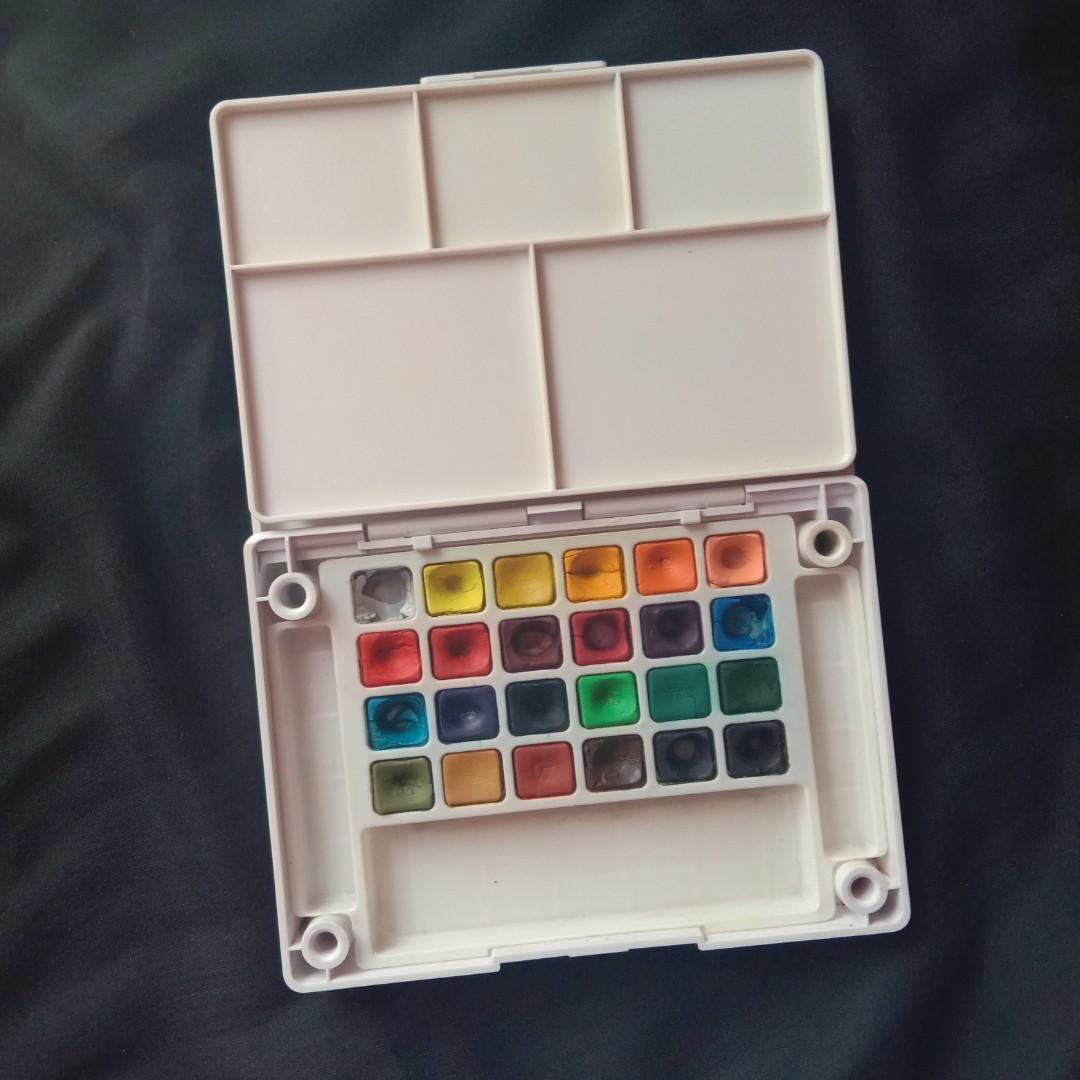 Cat Air Sakura Koi Watercolor 24 Warna Buku Alat Tulis Alat