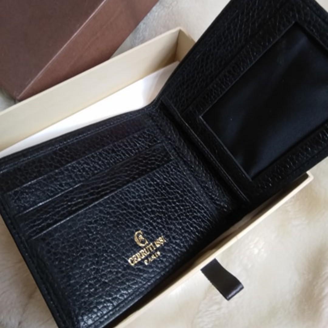 Cerruti 1881 銀包wallet, 名牌, 手袋及銀包- Carousell