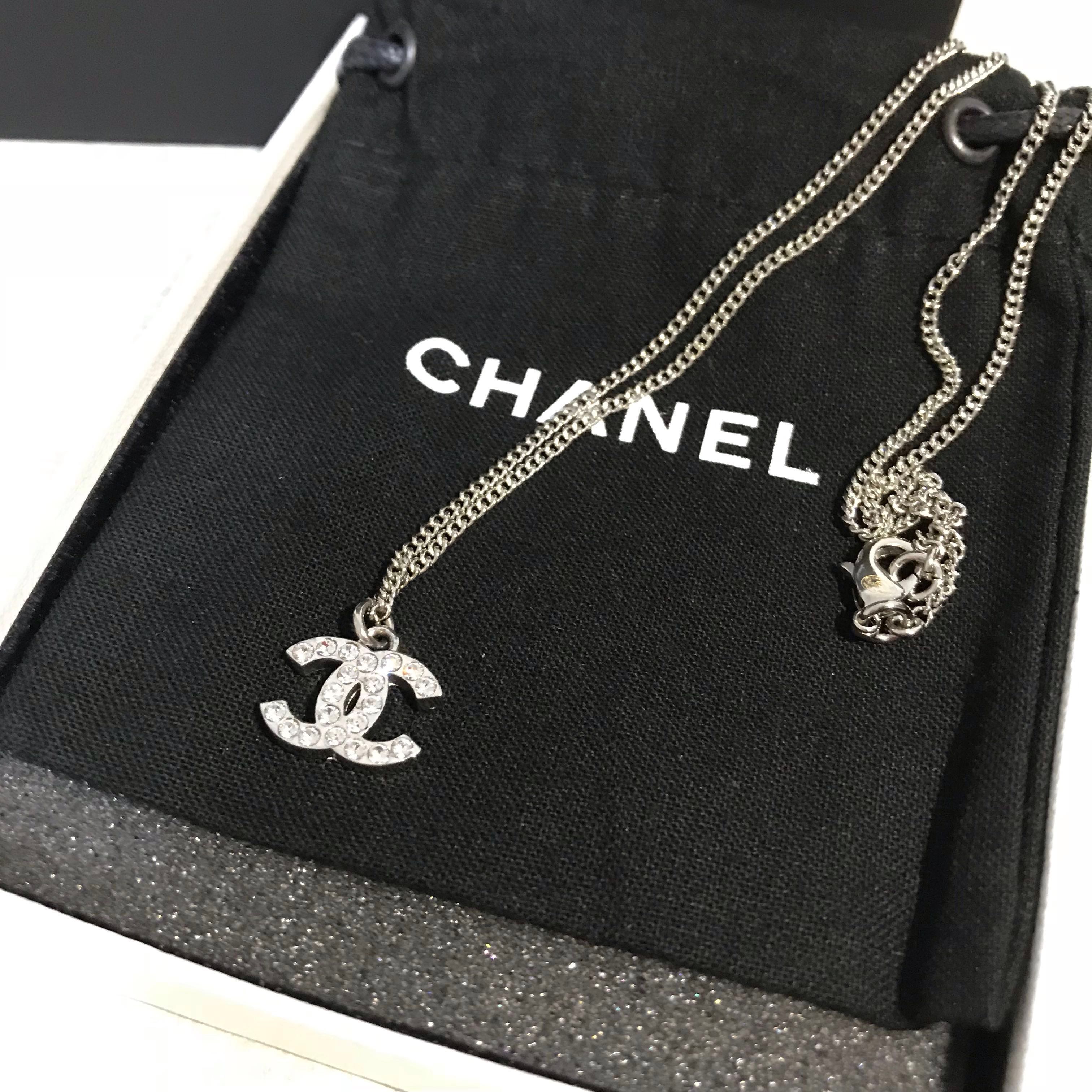 Chanel Logo Classic Necklace, Women's Fashion, Jewelry & Organisers,  Necklaces on Carousell